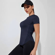 Camiseta Feminina Esportiva Respirável Side Hero, camiseta dry fit, camiseta esportiva, camiseta de corrida, camiseta de treinar, camiseta respirável, camiseta confortável, camiseta de treino