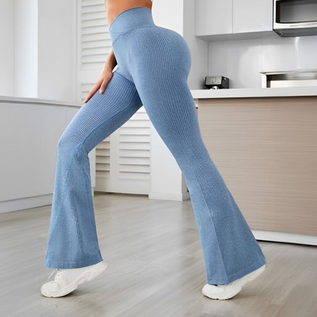 Calça Boca de Sino Esportiva High, Calça legging esportiva, calça de academia, calça de treinar, calça levanta bumbum, calça de alta elasticidade, calça confortável, calça boca de sino