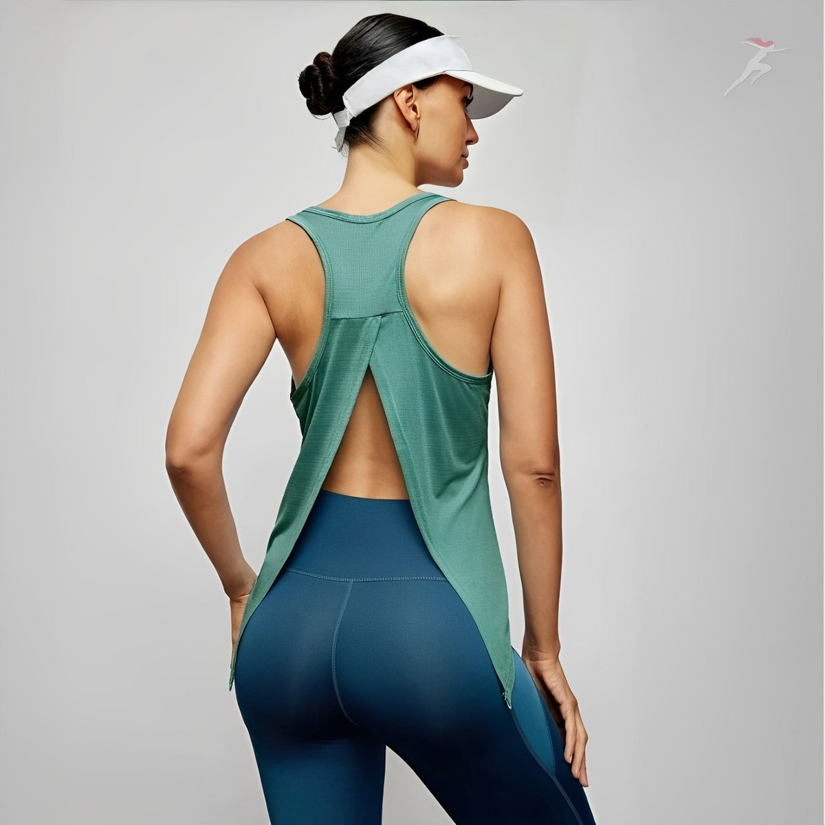 Regata Esportiva Feminina Long Bots, regata fitness, BellaBody, Bella Body, regata esportiva, regata confort, regata de treino, camiseta regata feminina para academia, regata de tecido confortável, regata costas nuas, regata em promoção. bellabody.com.br