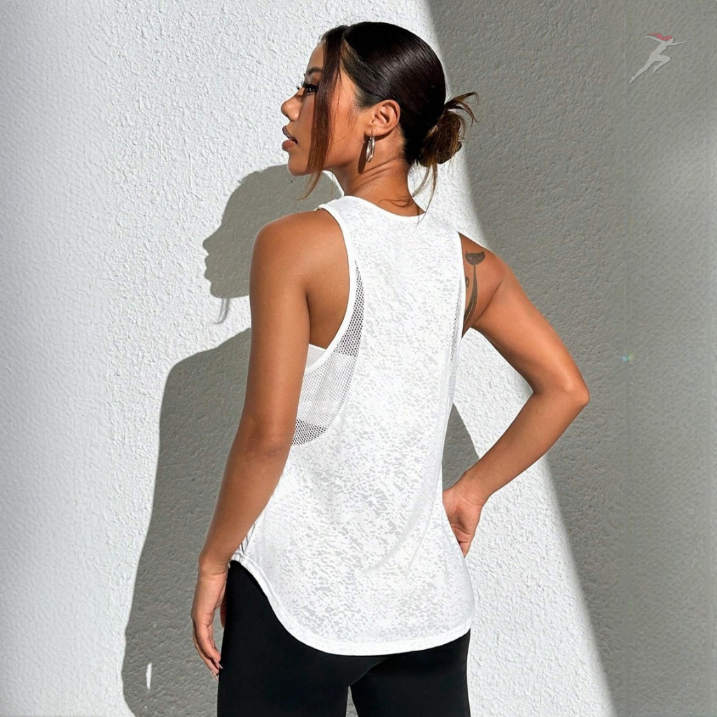 Regata Feminina Esportiva Nerveles, regata fitness, BellaBody, Bella Body, regata esportiva, regata confort, regata de treino, camiseta regata feminina para academia, regata de tecido confortável, regata costas nuas, regata em promoção. bellabody.com.br