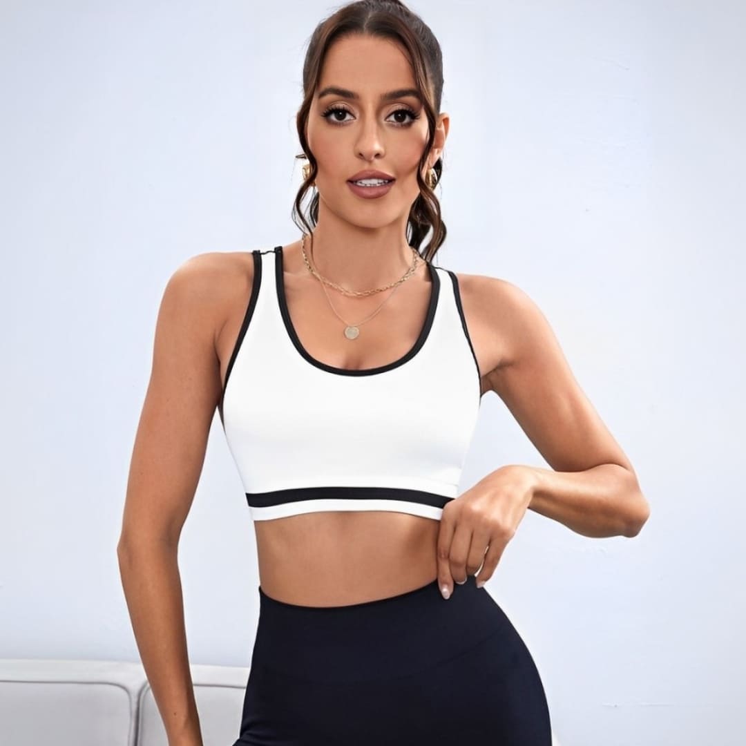 Top Feminino Fitness Sem Costura Pro Black-White, top feminino, top de academia, top de treinar, top para corrida, top sem costura, top confortável, top de alta elasticidade, top para mulheres